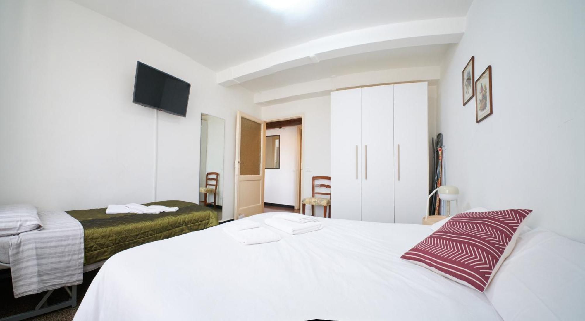 Cavour La Citta Vecchia Apartment Genoa Ngoại thất bức ảnh